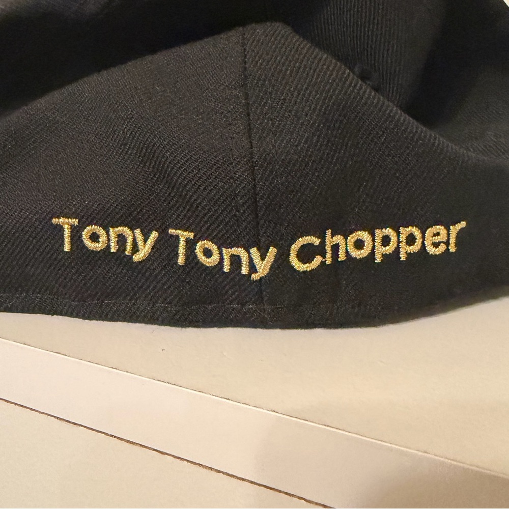 NWOT New Era x One Piece Collaboration | Tony Tony Chopper Gold Embroidered Cap - Picture 10 of 16